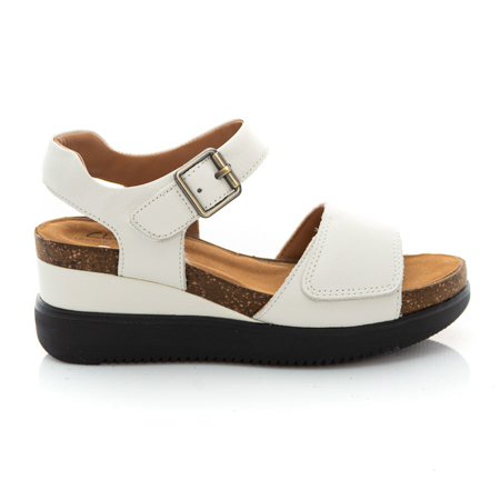 Picture of Clarks Lizby Strap 26159185 White Leather
