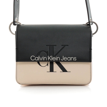 Picture of Calvin Klein K60K609771 01R
