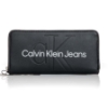 Picture of Calvin Klein K60K607634 BDS