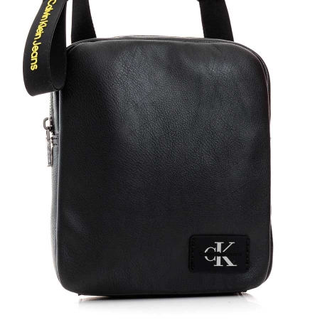 Picture of Calvin Klein K50K509772 BDS