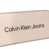 Picture of Calvin Klein K60K607634 TFT
