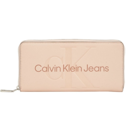 Picture of Calvin Klein K60K607634 TFQ